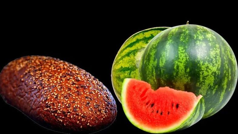vodný melón s čiernym chlebom na chudnutie